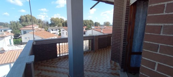 4 rooms Apartment in Pomezia, Italy No. 229587 12