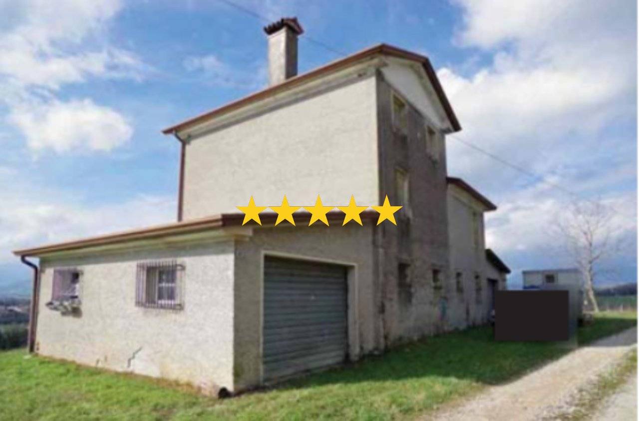 Вилла с 4 спальнями в Сузегана, Италия № 302520