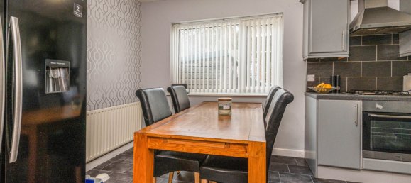 Casa de 3 dormitorios en Huddersfield, United Kingdom No. 2082 8