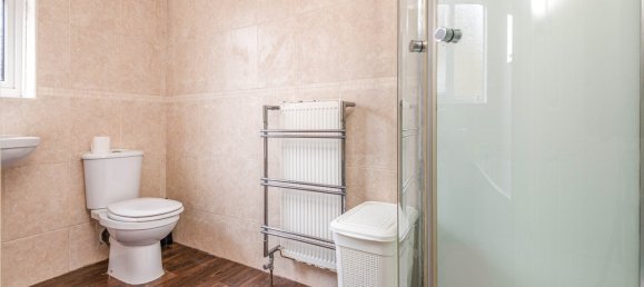 Casa de 3 dormitorios en Huddersfield, United Kingdom No. 2082 12