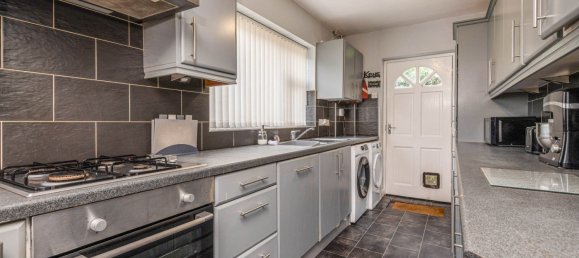 Casa de 3 dormitorios en Huddersfield, United Kingdom No. 2082 6