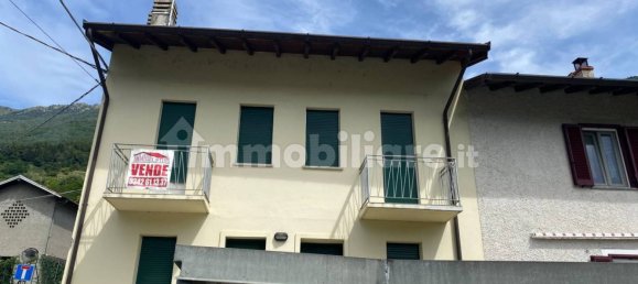 2 Schlafzimmer Haus in Traona, Italy, Nr. 283608 2
