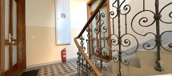 Oficina de 4 habitaciónes en Graz, Austria No. 6795 11