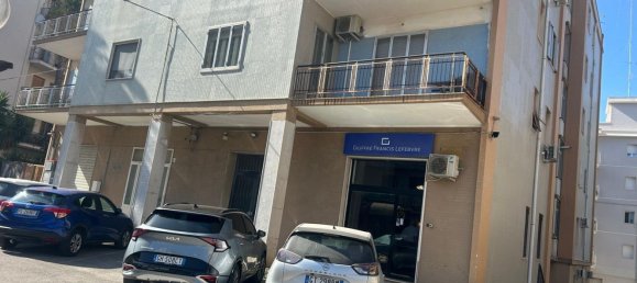 5 rooms Apartment in Syracuse, Italy No. 309956 3