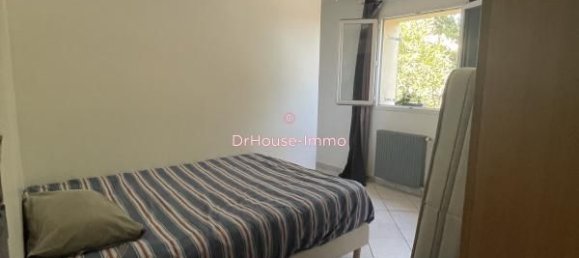 Casa de 3 dormitorios en Stains, France No. 321742 12