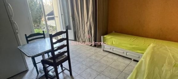 Casa de 3 dormitorios en Stains, France No. 321742 14