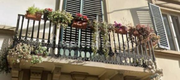 2 bedrooms Apartment in Florence, Italy No. 330113 4