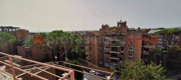 1 bedroom Penthouse in Rome, Italy No. 135119 8