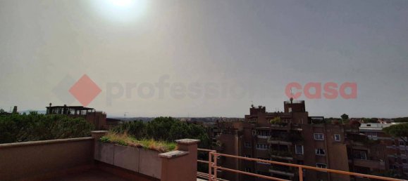 1 bedroom Penthouse in Rome, Italy No. 135119 2
