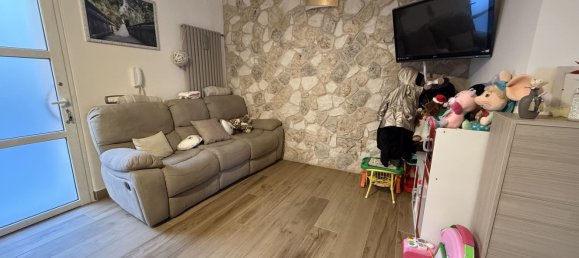 7 rooms House in Falcone, Italy No. 90874 9