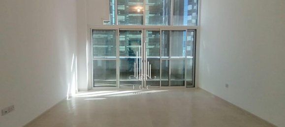 3 bedrooms Apartment in Al Khalidiya, UAE No. 56160 2