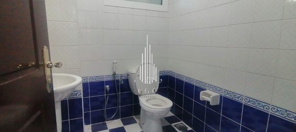 3 bedrooms Apartment in Al Khalidiya, UAE No. 56160 21