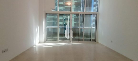 3 bedrooms Apartment in Al Khalidiya, UAE No. 56160 3