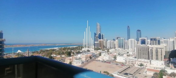 3 bedrooms Apartment in Al Khalidiya, UAE No. 56160 15
