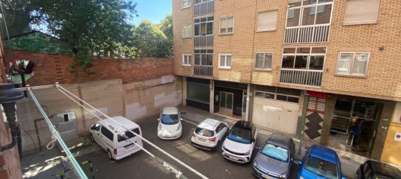 3 bedrooms Apartment in Burgos, Spain No. 139437 4
