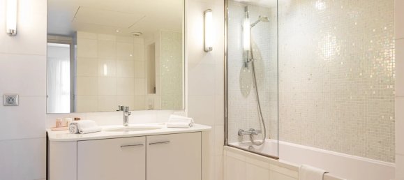 2 Schlafzimmer Wohnung in Cannes, France, Nr. 1525 5