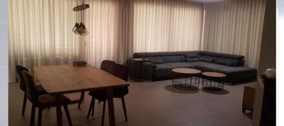 3 Schlafzimmer Wohnung in Stuttgart, Germany, Nr. 76118 3