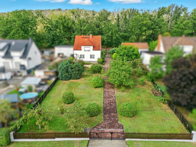 4 bedrooms House in Leipzig, Germany No. 279379