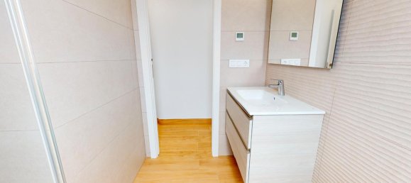 2 bedrooms Apartment in Nueva Torrevieja, Spain No. 13499 24