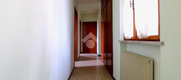 5 bedrooms House in Udine, Italy No. 74079 28