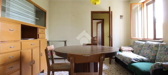 5 bedrooms House in Udine, Italy No. 74079 11