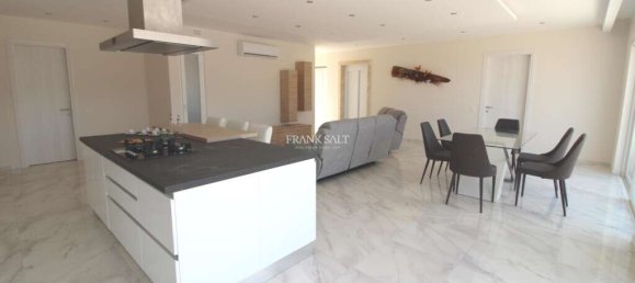 2 bedrooms Villa in Marsaskala, Malta No. 6347 4