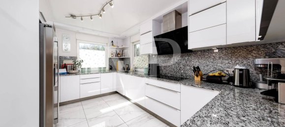 Дом с 5 спальнями в Ройтте, Австрия № 230839 2