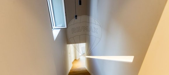 3 bedrooms House in Palmela, Portugal No. 19892 21