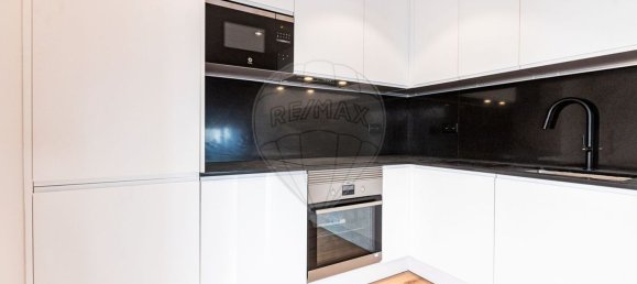 3 bedrooms House in Palmela, Portugal No. 19892 17