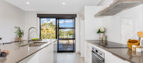 3 bedrooms House in Maungaraki, New Zealand No. 19 2