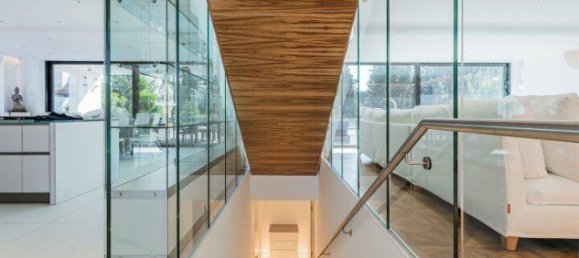 Villa de 5 habitaciónes en Favoriten, Austria No. 26639 50