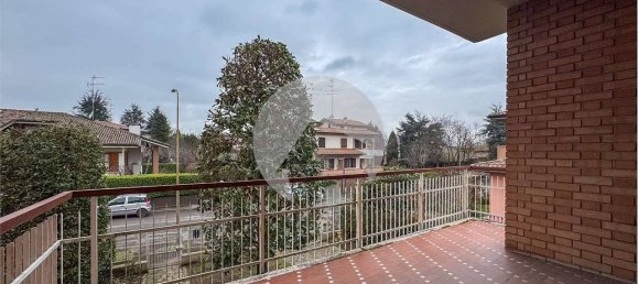 3 bedrooms Villa in Reggio Emilia, Italy No. 13948 23