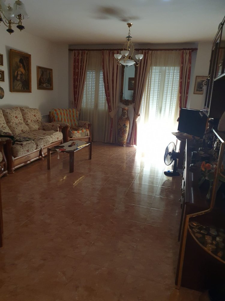 Apartamento de 3 dormitorios en Quintanar De La Orden, Spain No. 138417