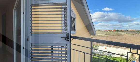 5-salle Villa à Foggia, Italy No. 21287 22