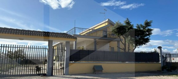 5-salle Villa à Foggia, Italy No. 21287 2