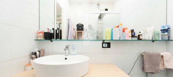 Квартира с 1 спальней в Милан, Италия № 354201 18