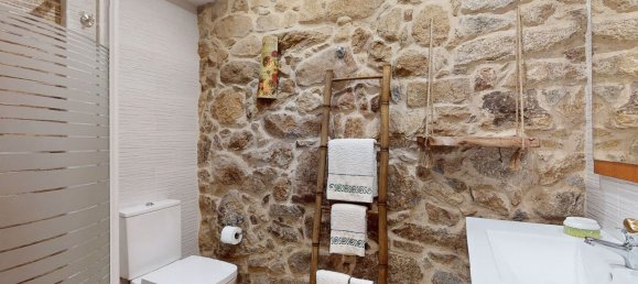 4 bedrooms House in Tomino, Spain No. 189989 16