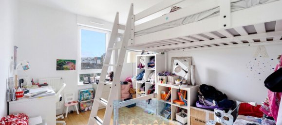 1 bedroom Apartment in Clichy, France No. 146519 8