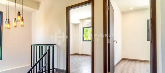 Дом с 4 спальнями в Пхукет, Таиланд № 60633 10