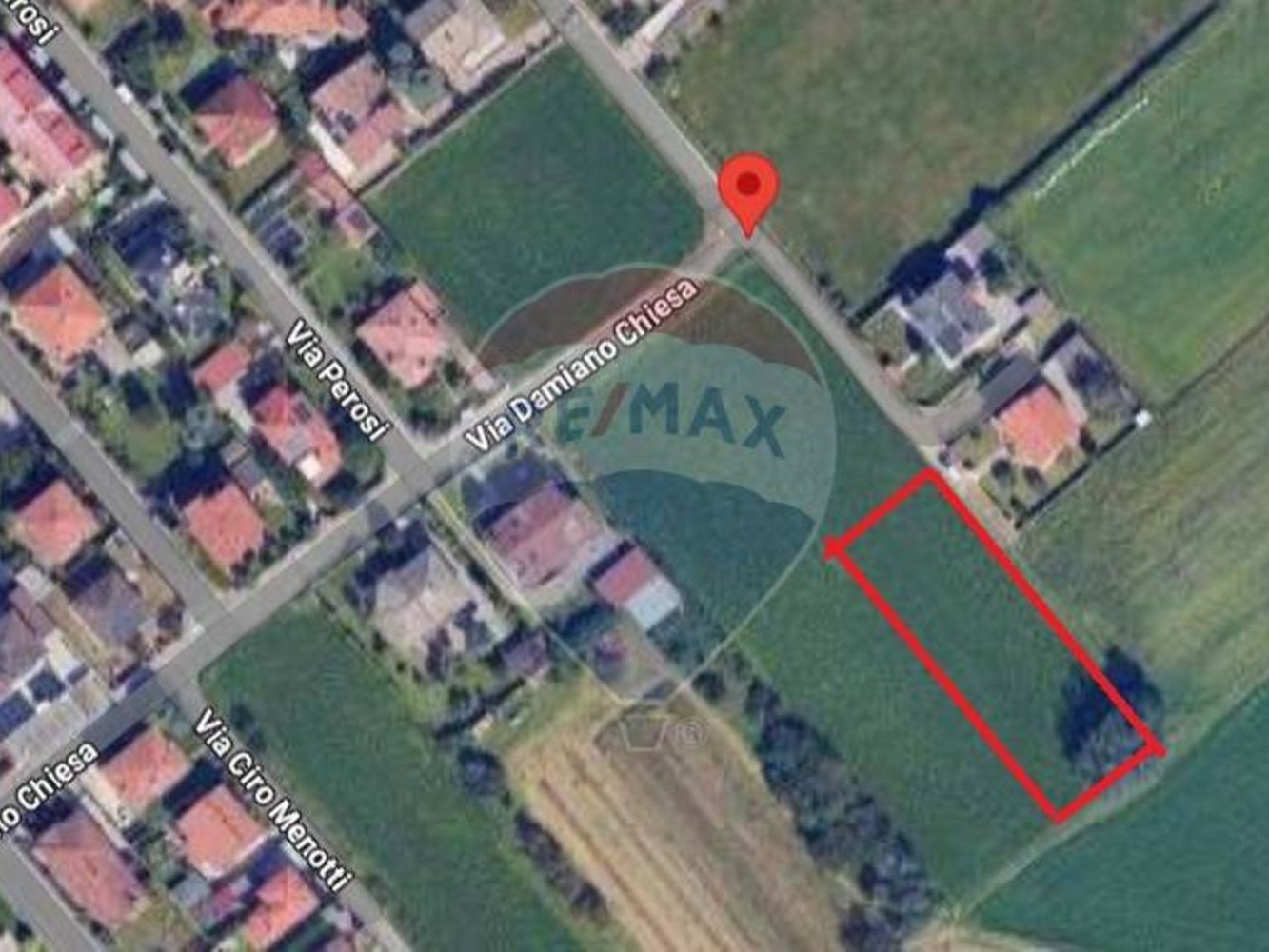  قطعة أرض في Cerro Maggiore, Italy 2100متر مربع رقم 57477