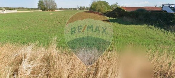 قطعة أرض في Cerro Maggiore, Italy 2100متر مربع رقم 57477 6