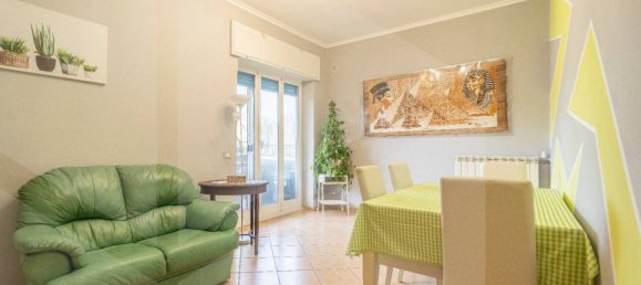 Квартира с 3 комнатами в Рим, Италия № 24586 11