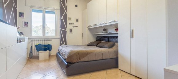 Квартира с 3 комнатами в Рим, Италия № 24586 15