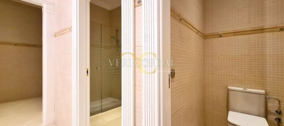 Casa de 20 dormitorios en Gijón, Spain No. 140168 23