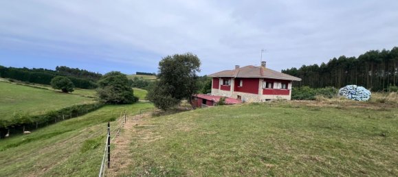 4 bedrooms House in Asturias, Spain No. 150480 11