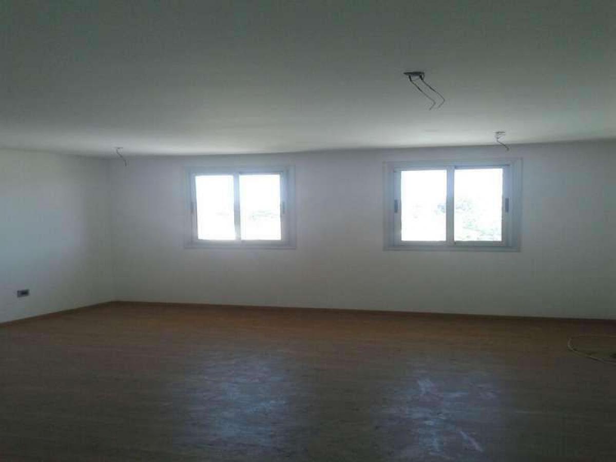  Office in Cordoba, Argentina No. 25801