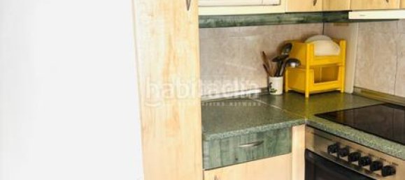 4 bedrooms Apartment in Zaragoza, Spain No. 169661 3