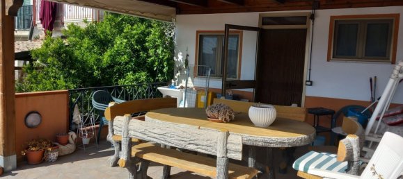 8 rooms House in Tollo, Italy No. 197524 9