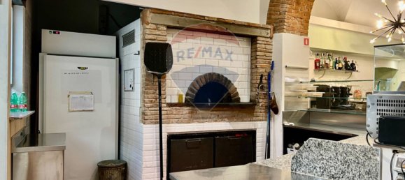 5 rooms Commercial property in Pistoia, Italy No. 266463 31