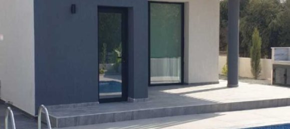 Villa T4 em Chloraka, Cyprus N.º 15037 9